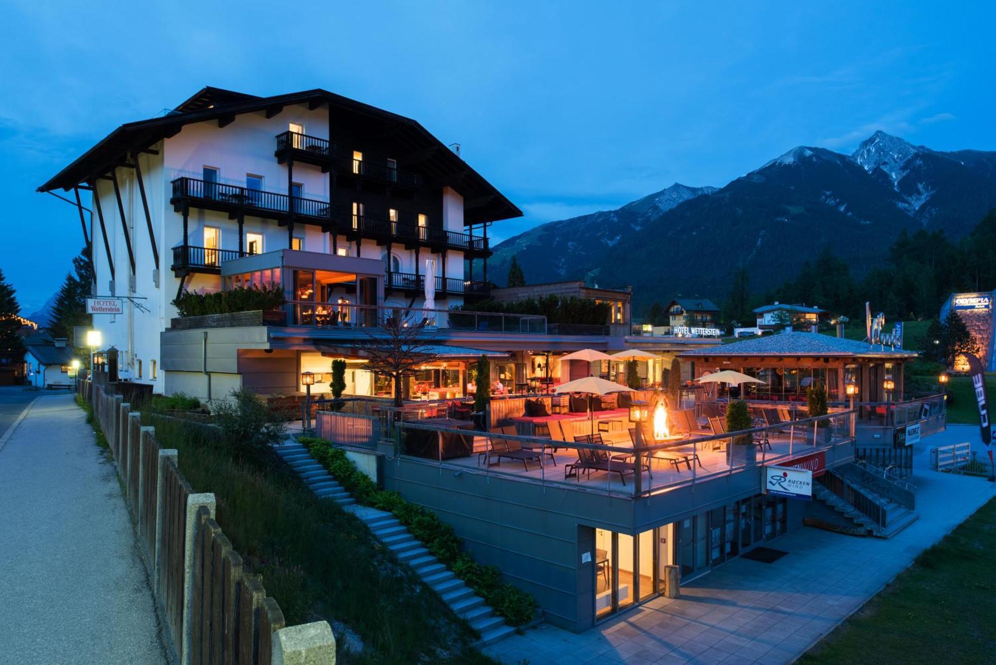 Hotel Wetterstein เซเฟลด์ อิน ทิโรล ภายนอก รูปภาพ