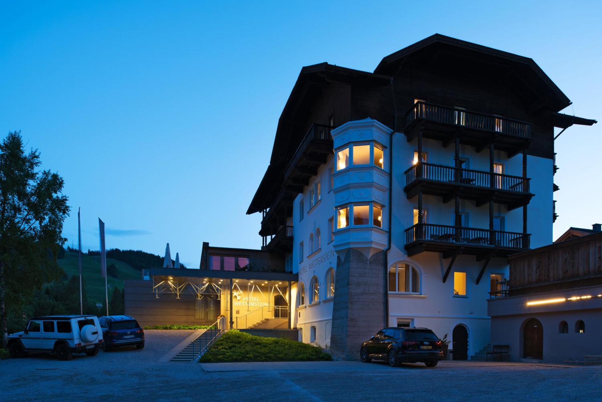Hotel Wetterstein เซเฟลด์ อิน ทิโรล ภายนอก รูปภาพ
