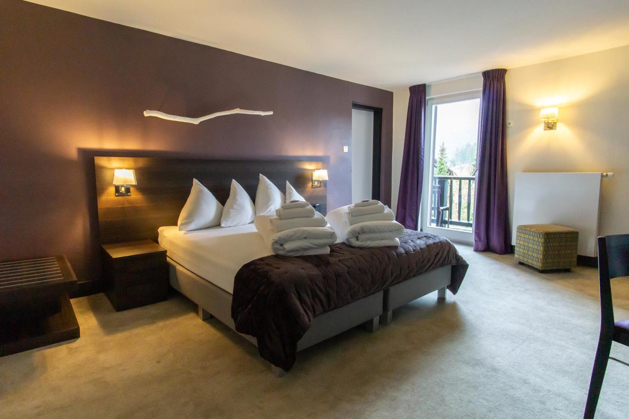 Hotel Wetterstein เซเฟลด์ อิน ทิโรล ภายนอก รูปภาพ
